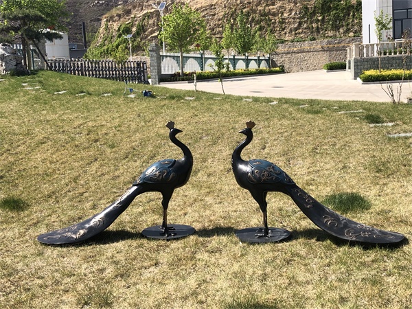 玻璃鋼動(dòng)物雕塑