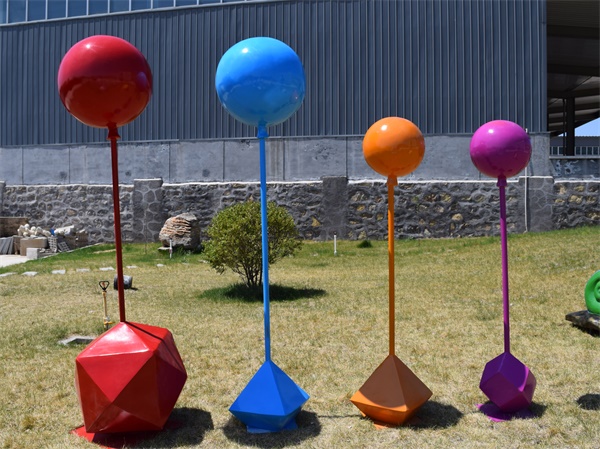 玻璃鋼商場(chǎng)美陳雕塑