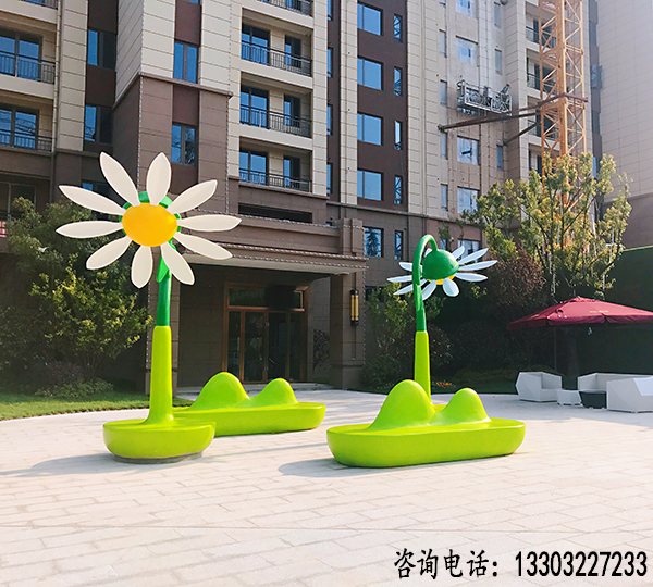 玻璃鋼商場美陳雕塑